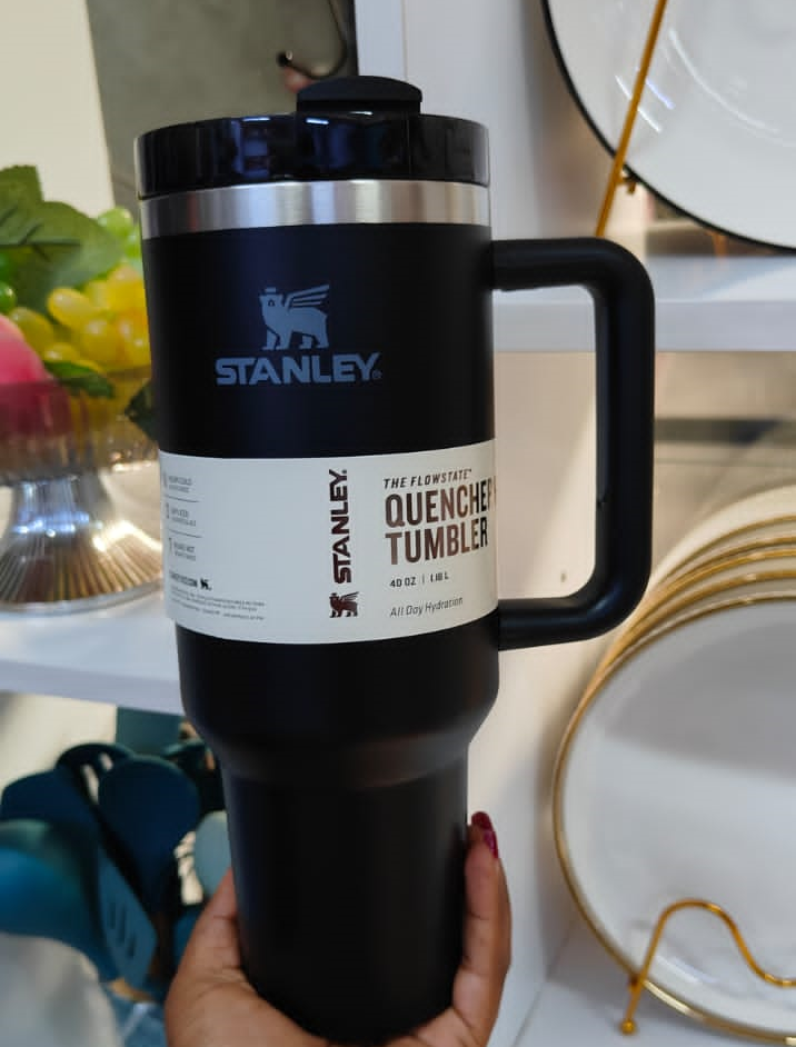 ORIGINAL STANELY CUP QUENCHER H2.0 TUMBLER WITH HANDLE AND STRAW 40 OZ