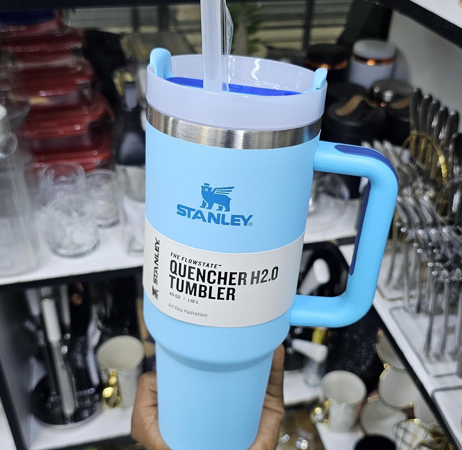 ORIGINAL STANELY CUP QUENCHER H2.0 TUMBLER WITH HANDLE AND STRAW 40 OZ