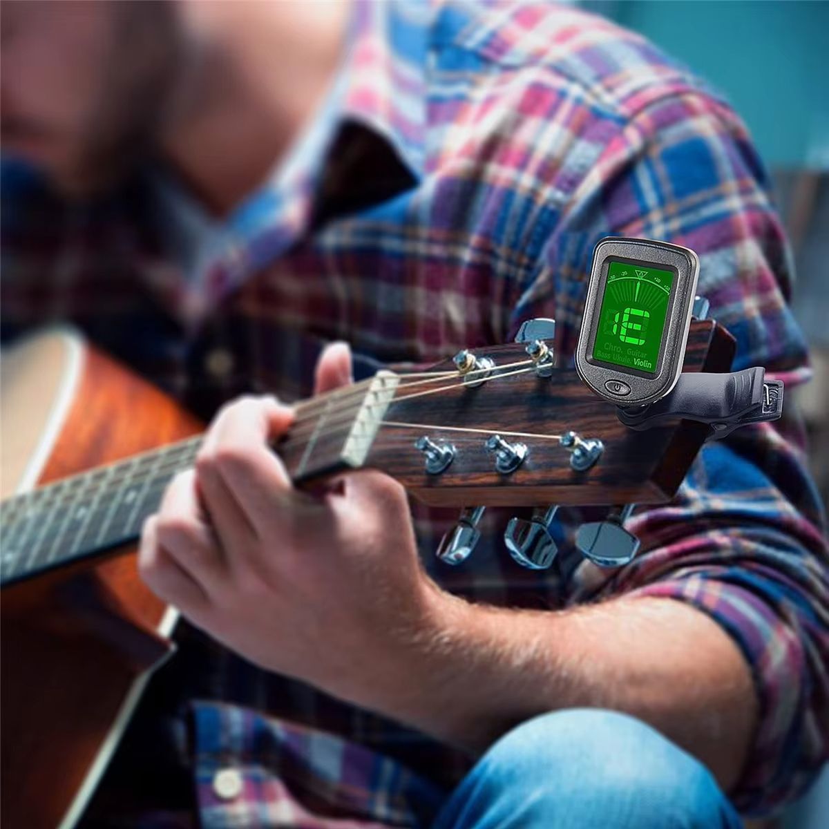 Guitar Tuner Clip-on Chromatic Digital Tuner LCD Display Mini Tuner String Instrument Accessories for Guitar Ukulele Violin