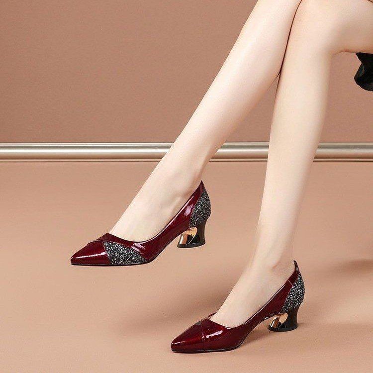 New Soft Leather Single Shoes for Women with Thick Heels, Wine Red Pointed Leather Shoes with Middle Heels, Lacquer Leather Single Shoes for Women
