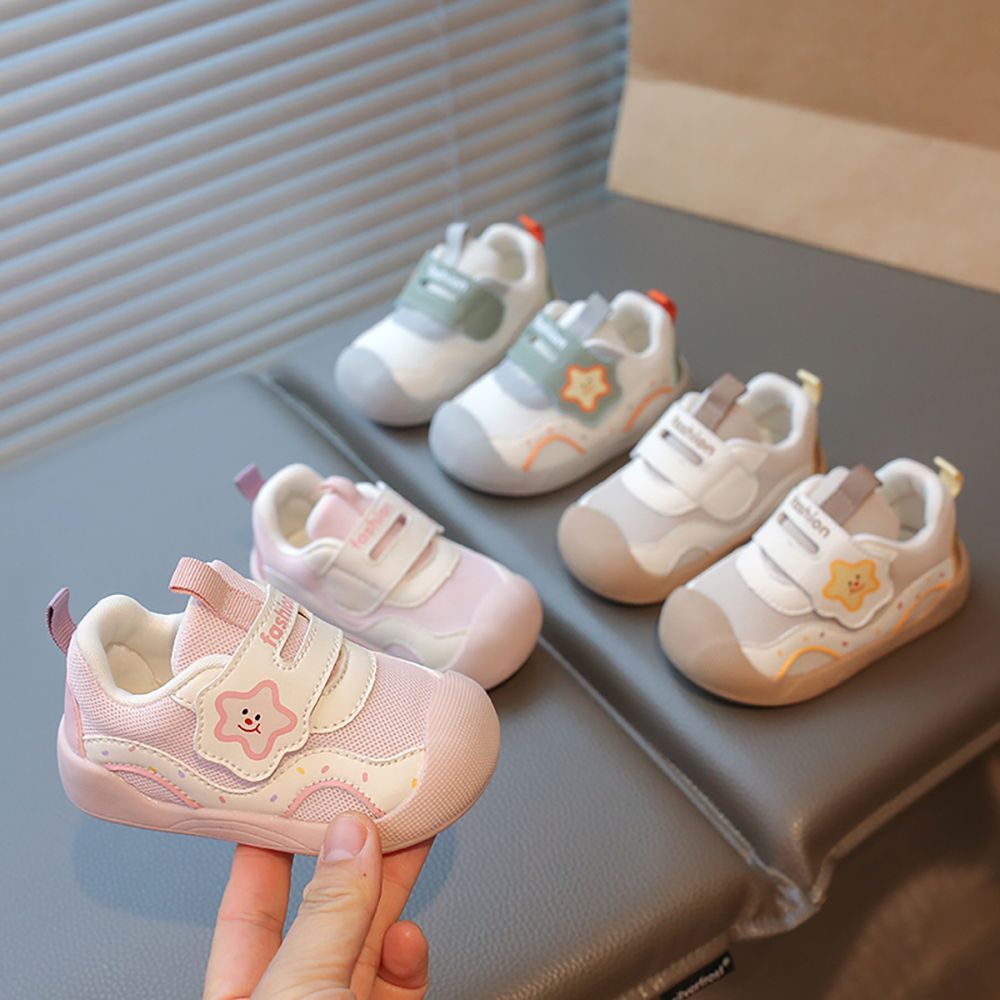 Ergonomic children's sports shoes cute cartoon boys and girls running shoes EVA lightweight children's sports shoes