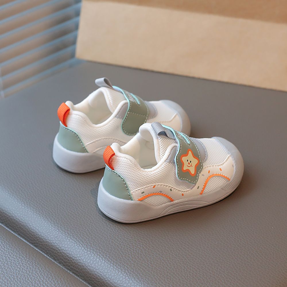 Ergonomic children's sports shoes cute cartoon boys and girls running shoes EVA lightweight children's sports shoes