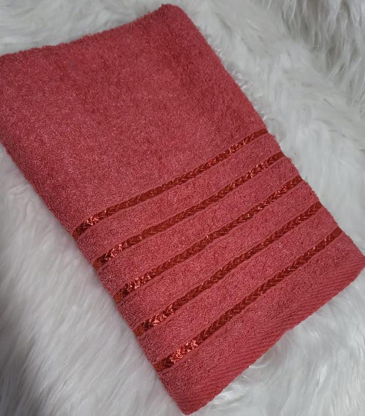 Medium Bath Towel - Soft, Absorbent, Quick-Dry Cotton Towel for Bathroom, Shower, and Travel Crafted from 100% Premium Cotton for Exceptional Softness, Absorbency, and Durability