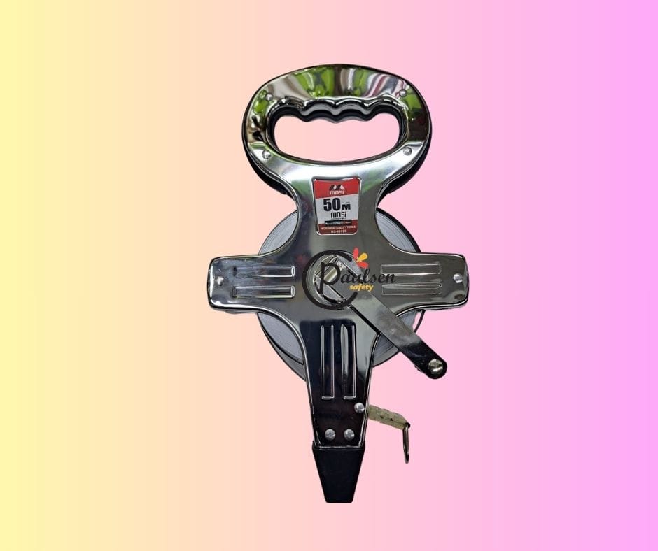 50m steel measuring tape. 
It is an open-reel, retractable surveyor's tape. 
The tape is 50 meters (approximately 165 feet) long. 
It features a steel blade and is designed for durability and resistan