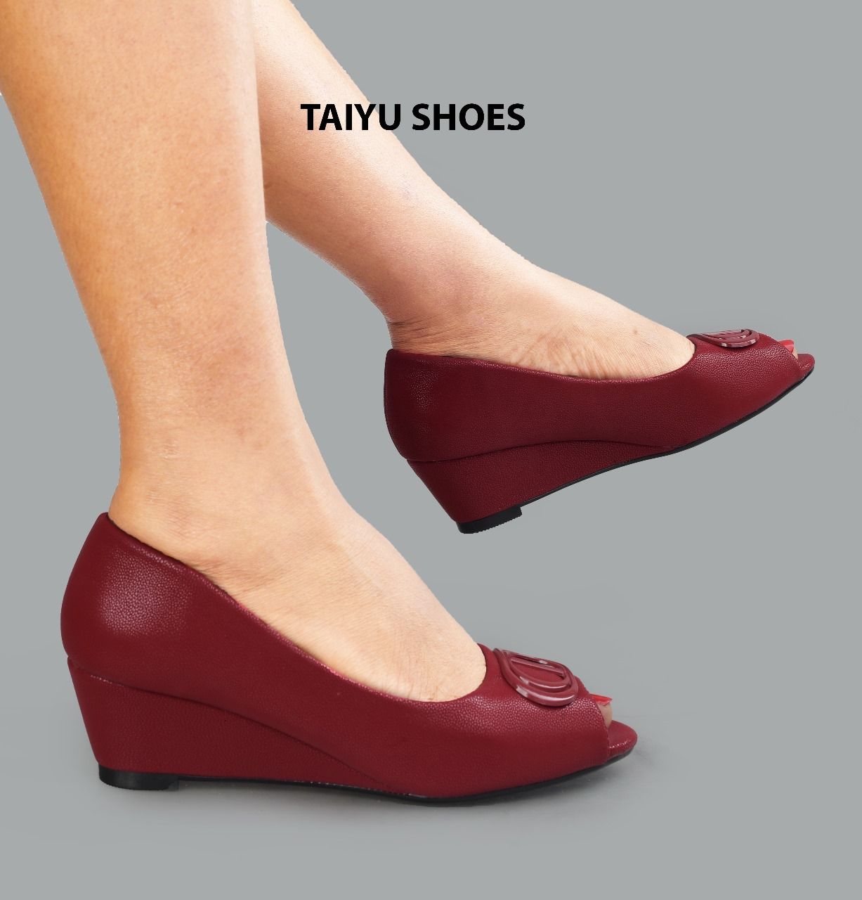 ⚡TAIYU  high quality classic wedge  .Women's   favourite open wedge all ocassion and work wearing wedge open toe shoes wash⚡ and wear/water proof wedge⚡walk high with this cute elegant open toe wedge⚡