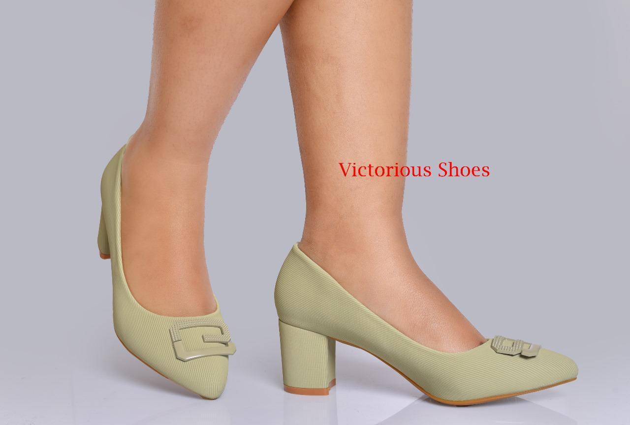 ⚡ORIGINAL VICTORIOUS  🔥High quality womens/ladies block heel .LATEST/NEW  ARRIVAL Womens block heel leather ladies heel 😘the elegant heel style in market easy to clean .very cute as pictured 🥰💯