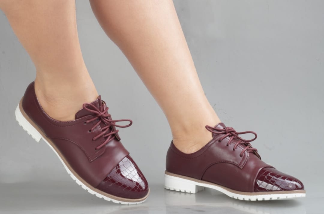 ⚡BROGUES ⚡BLOCK⚡Original high quality official ladies ,women flat shoes all sizes❤‍🔥ladies boyfriend classic block heel raced women flat shoes all seasons brogues❤‍🔥very cute daily official shoe