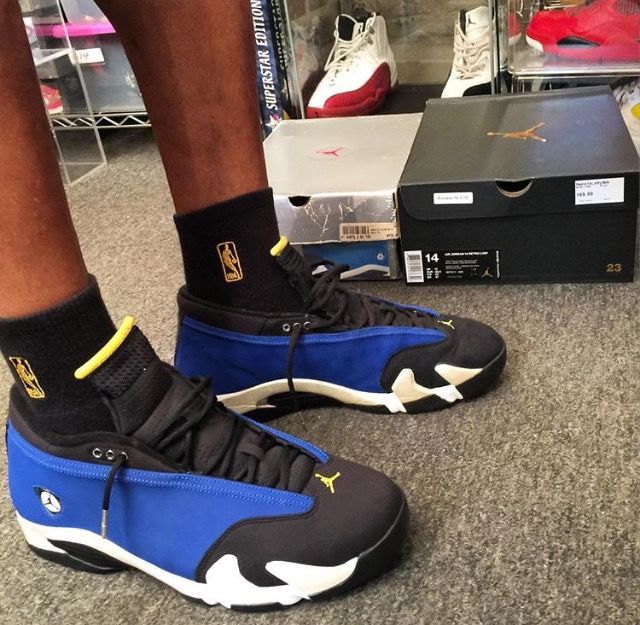 ⚡NEW ARRIVAL ORIGINAL JORDAN 14 💯 comfortable and durable men's sneakers for all-day support and comfort ⚡,, available in black ,red , white, blue and yellow sizes 40-46💯⚡