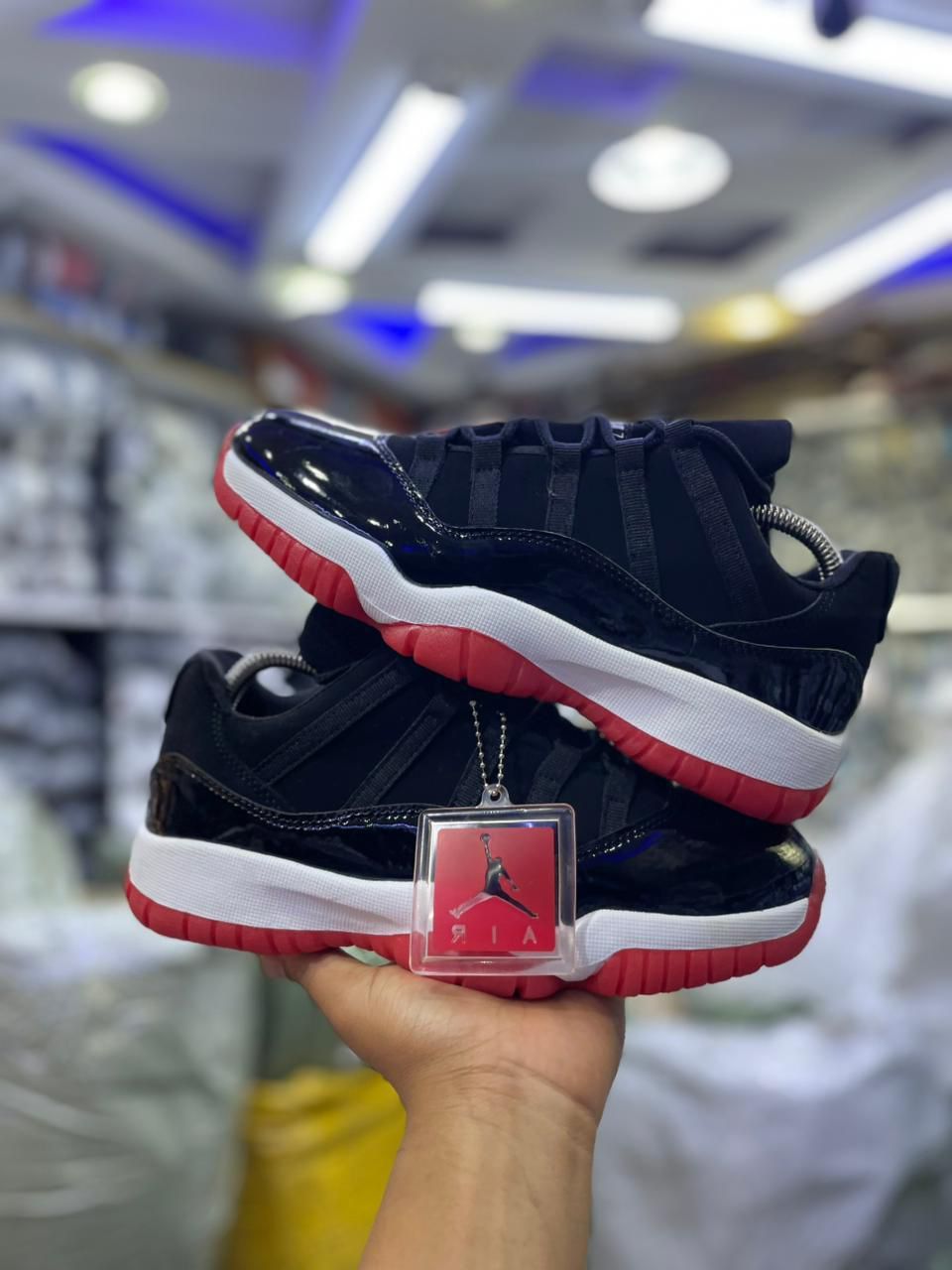 ⚡NEW STOCK  ORIGINAL JORDAN 11💯  breathable men's sneakers  comfortable and durable  for all-day support and comfort ⚡,, ideal for walking or daily use all colours and sizes available💯⚡