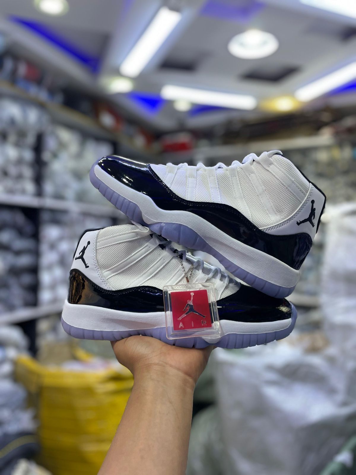 ⚡NEW STOCK  ORIGINAL JORDAN 11💯  breathable men's sneakers  comfortable and durable  for all-day support and comfort ⚡,, ideal for walking or daily use all colours and sizes available💯⚡