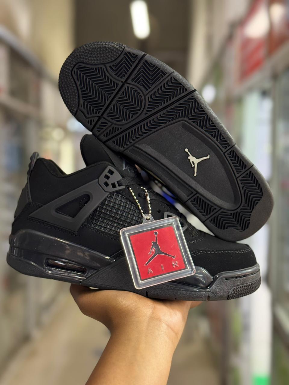 ⚡ NEW ARRIVAL ORIGINAL men's sneakers shoes ⭐ made of leather for durability and rubber sole  for all-day support and comfort ⚡,, ideal for walking or daily use all colors  and sizes 37-42 ⚡