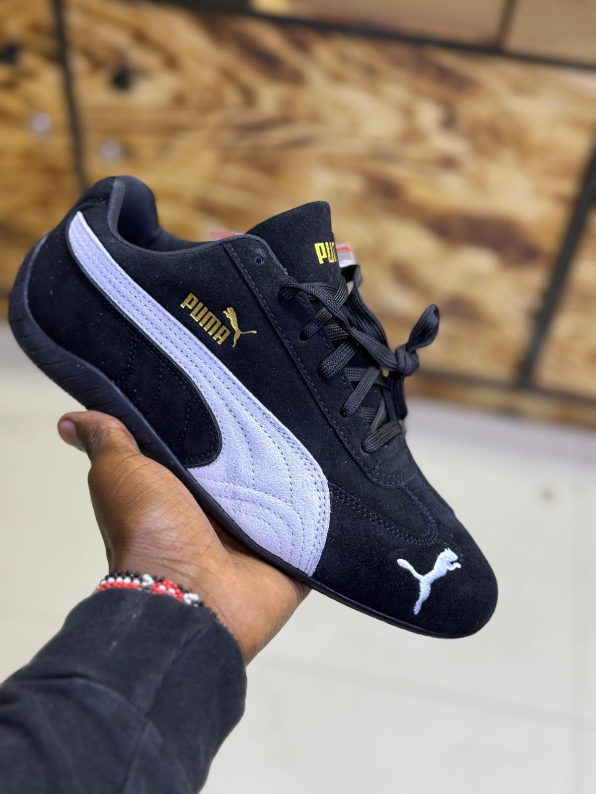 ⚡NEW ARRIVAL ,, ORIGINAL men's sneakers ,,💯easy to walk with ,, sole made of leather for all day comfort perfect for casual wear sizes 40-45 all colors  available⚡