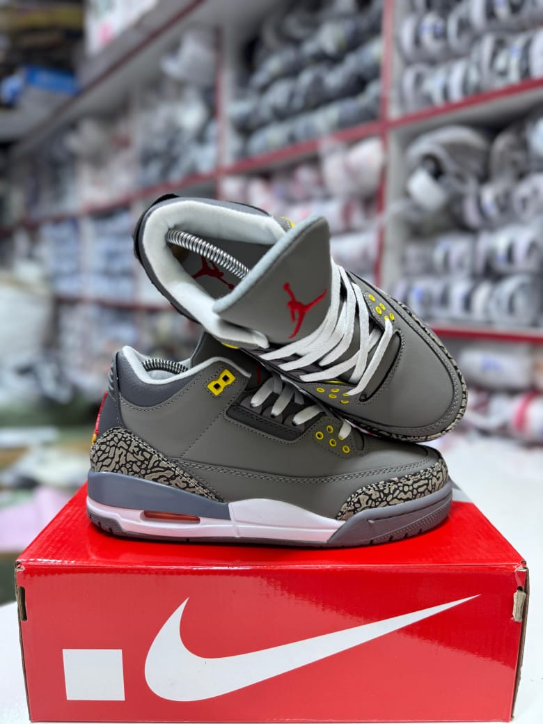 ⚡NEW COLLECTION  Jordan 3 sneakers easier to walk with and for all day comfort available in multiple sizes(37-45)💯and colors(black white grey navy blue brown and pink)💯 to match your vibe⭐