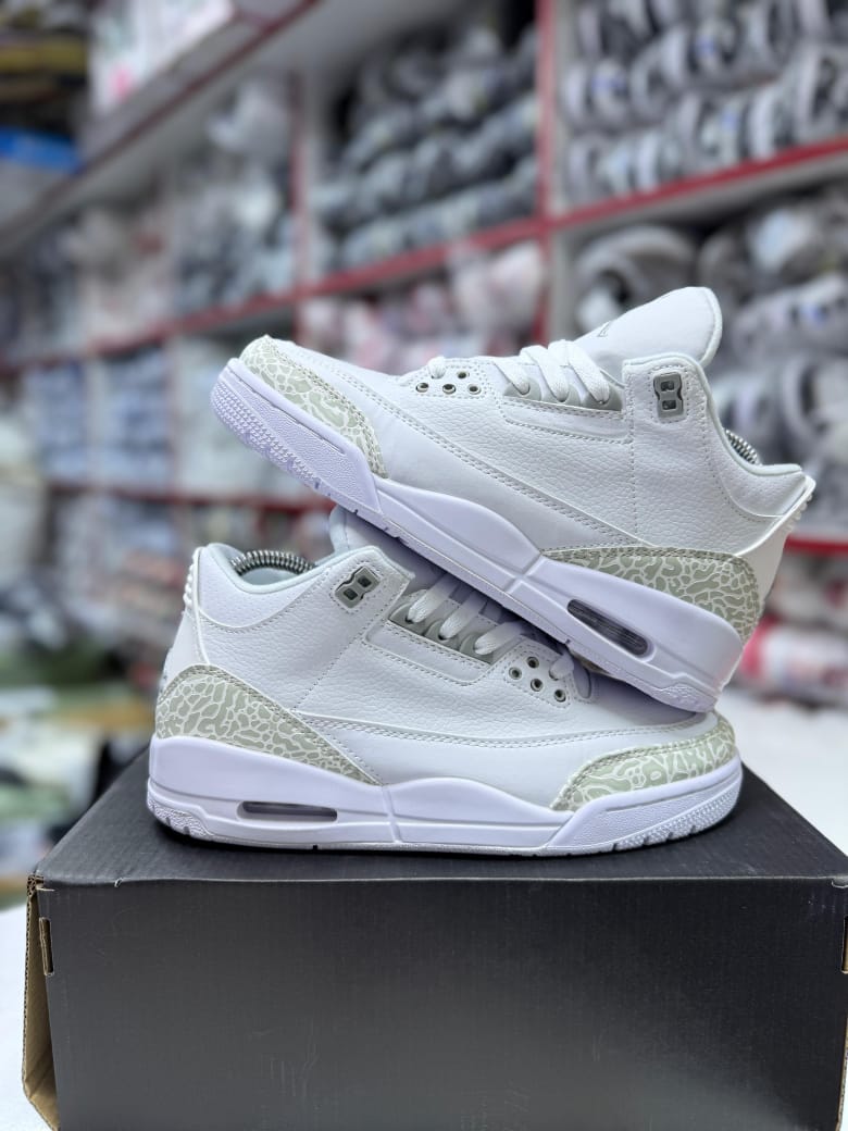 ⚡NEW COLLECTION  Jordan 3 sneakers easier to walk with and for all day comfort available in multiple sizes(37-45)💯and colors(black white grey navy blue brown and pink)💯 to match your vibe⭐