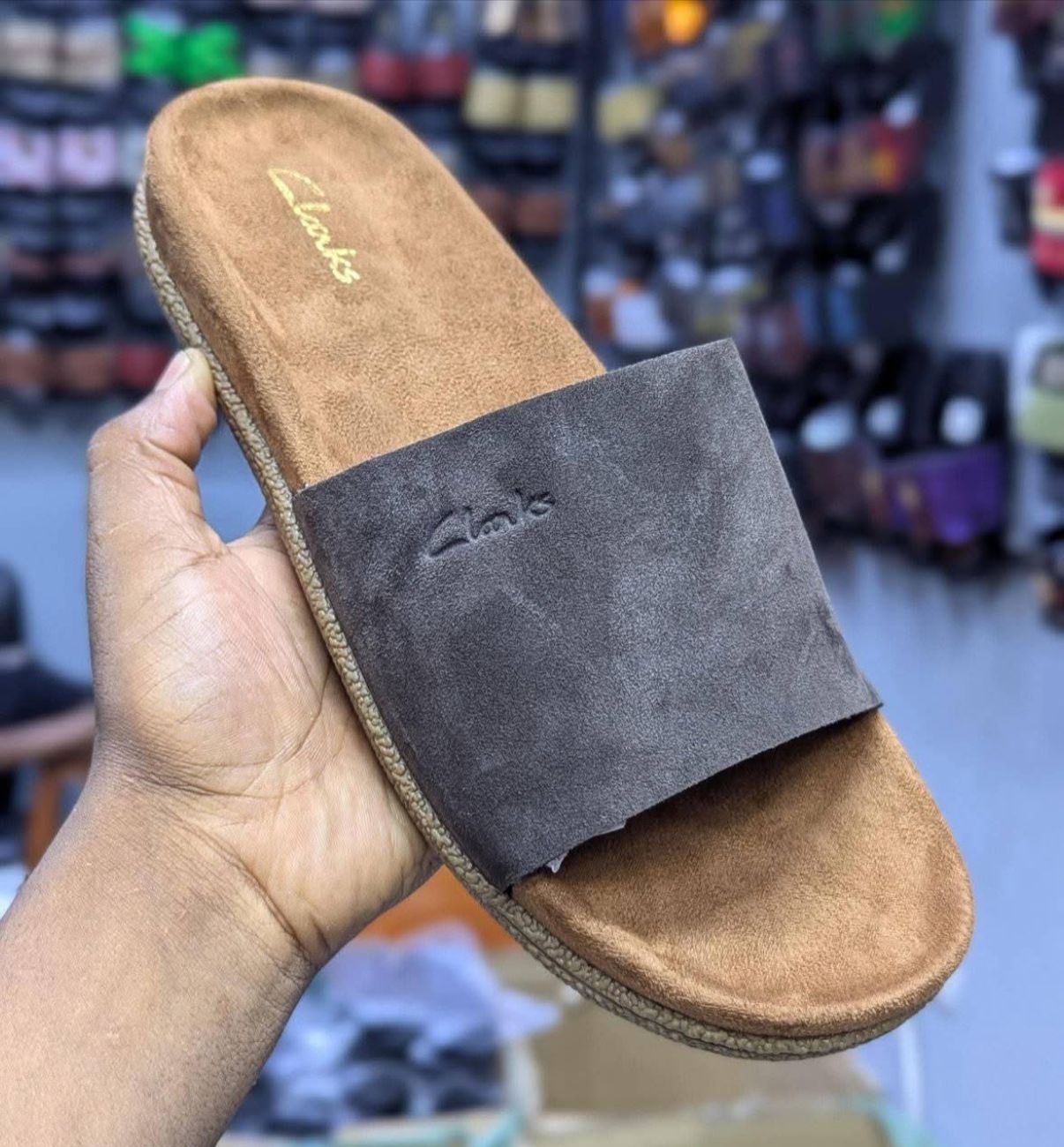 NEW ARRIVAL MEN SANDALS OUTFIT🔥High quality classic mens flats mule/clogs ooficial rubber all season wearing and favoring all weathers bilionare sunny out fit good ffor men✨❤‍🔥very cute looking 🥰😘