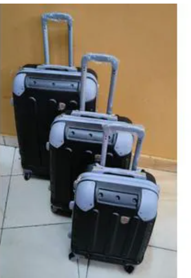 3in1 Fashion 3 Pieces PVC High Quality Travel Suitcase Travel Bag Travel Briefcase With Wheel🍂✔️✔️TRAVEL IN STYLE🍒🍂💦Its lightweight yet sturdy build ensures protection for your belongings, while t