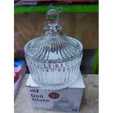 This glass sugar dish is a stylish and practical addition to any kitchen, dining room, or tea setting. Made from high-quality transparent glass, it combines durability with elegance, allowing you to s