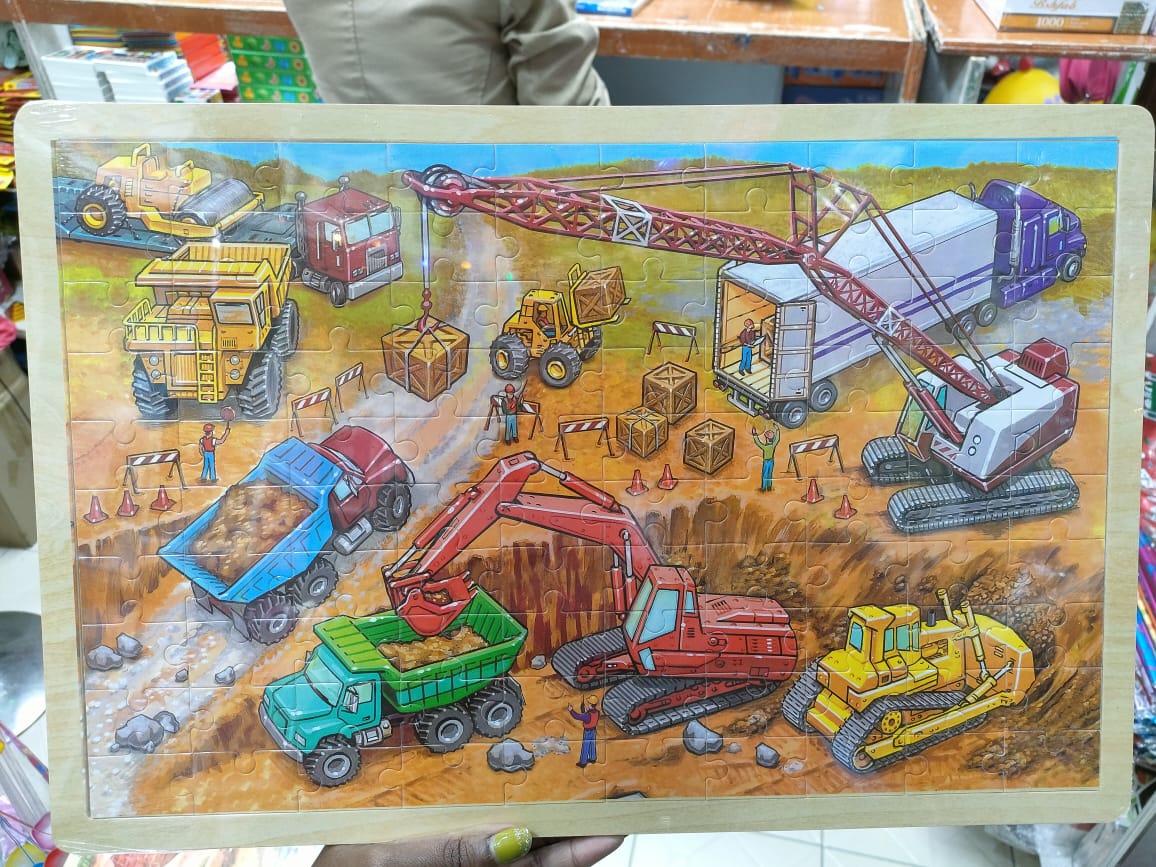 100pcs Cartoon Themed Kids playing Jigsaw puzzle Fun toy Develop focus and patience