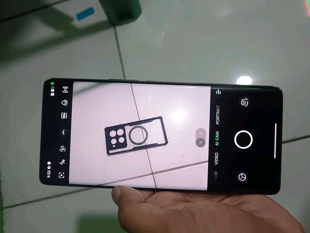 Infinix NOTE 40 PRO PLUS 5G BLACK 256GB ROM + 24GB (12GB + 12GB Expandable RAM) 108MP Camera Dual sim