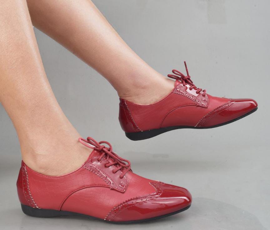 🔥⚡NEW ARRIVAL/LATEST women's  fashioned ❤‍🔥flats walk smart with this beautiful/ cute🔥 women's flat shoes🔥⚡ all colours and sizes available❤‍🔥 step up your walk with flats that speak confidence