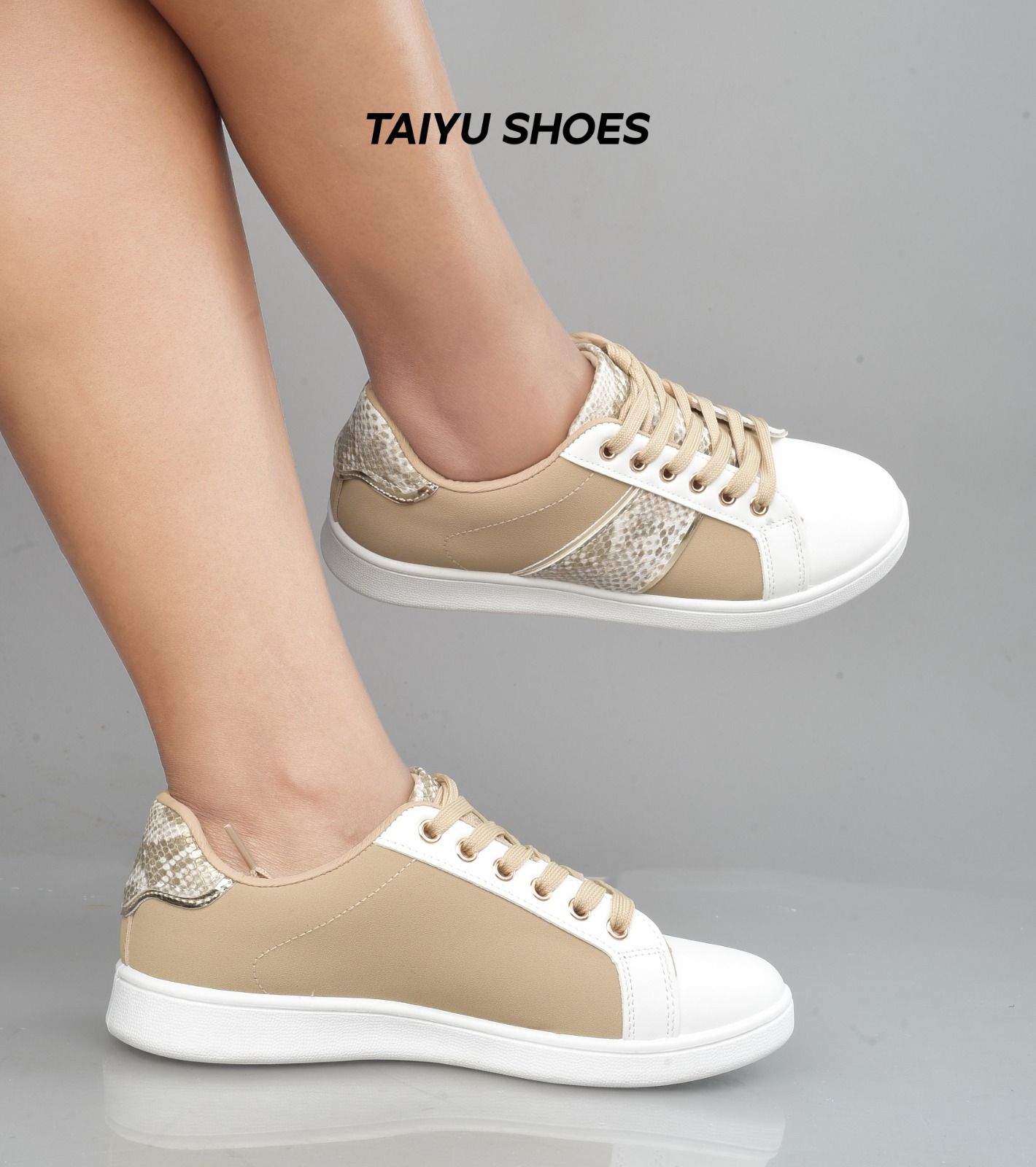 ⚡NEW ALERT  WOMEN'S SNEAKERS❤‍🔥 cute fashionable and classic sneakers🔥 available⚡💫🔥 all colors and sizes are available walk🔥⚡ smart with comfort with this FASHINABLE CLASSIC sneakers⚡