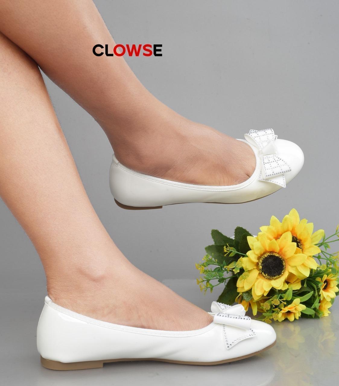 ⚡NEW ALERT  WOMEN'S FLAT SHOES❤‍🔥 cute fashionable and classic flats🔥 available⚡💫🔥 all colors and sizes are available walk🔥⚡ smart with comfort with this FASHINABLE CLASSIC flats shoes⚡