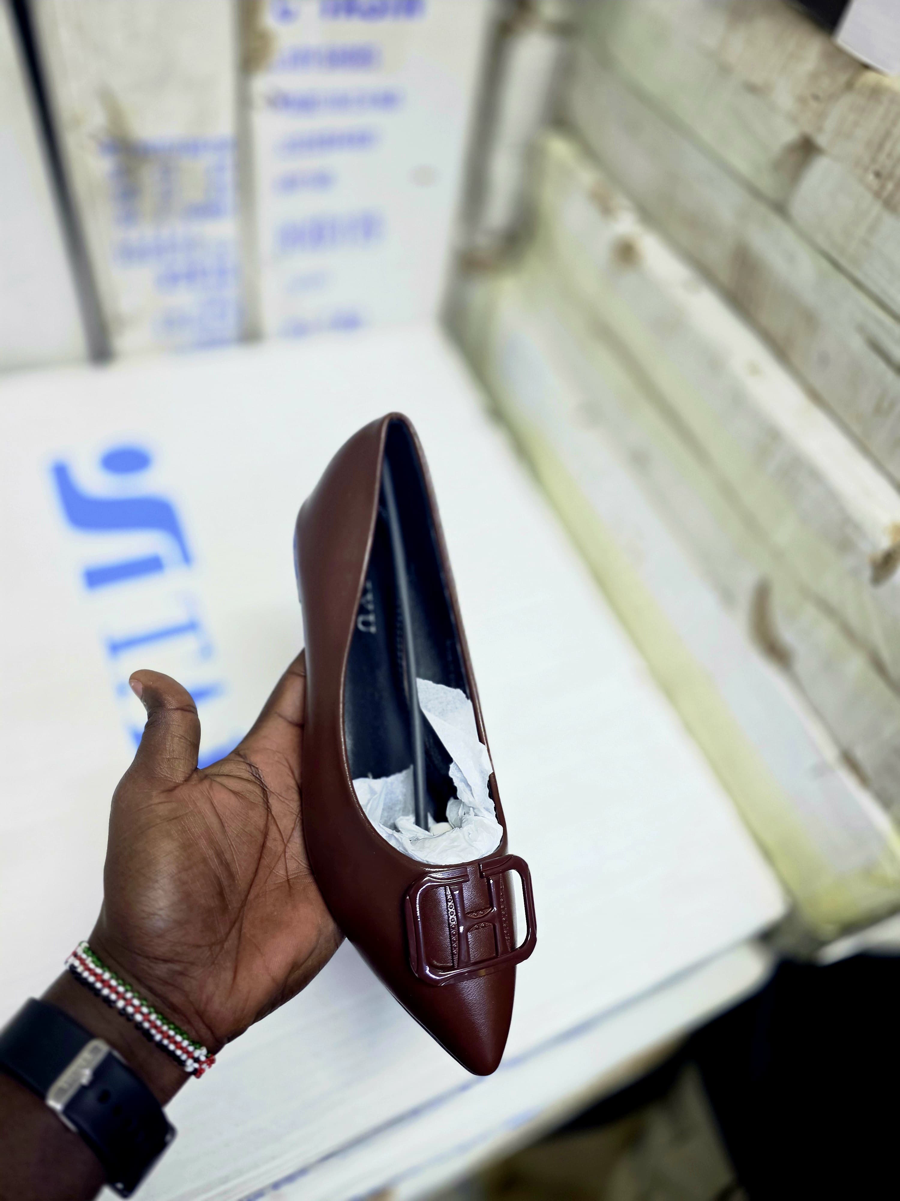 TAIYU ⚡Flats NEW ALERT  WOMEN'S FLAT SHOES❤‍🔥 cute fashionable and classic flats🔥 available⚡💫🔥 all colors and sizes are available walk🔥⚡smart with comfort with this fashion CLASSIC flats shoes⚡