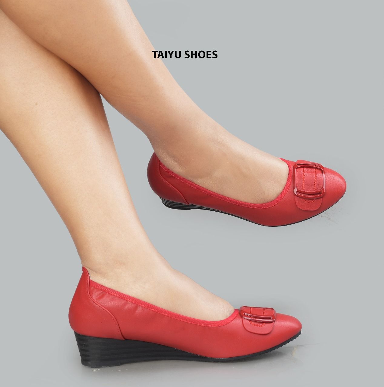 ⚡TAIYU WEDGE ORIGINAL WEDGE SHOES ⚡High quality women ladies WEDGE shoes classic flats easy to walk with or drive with 🔥⚡Adorable womens shoes very cute and admired❤‍🔥 CUTE ones as in picture🔥⚡