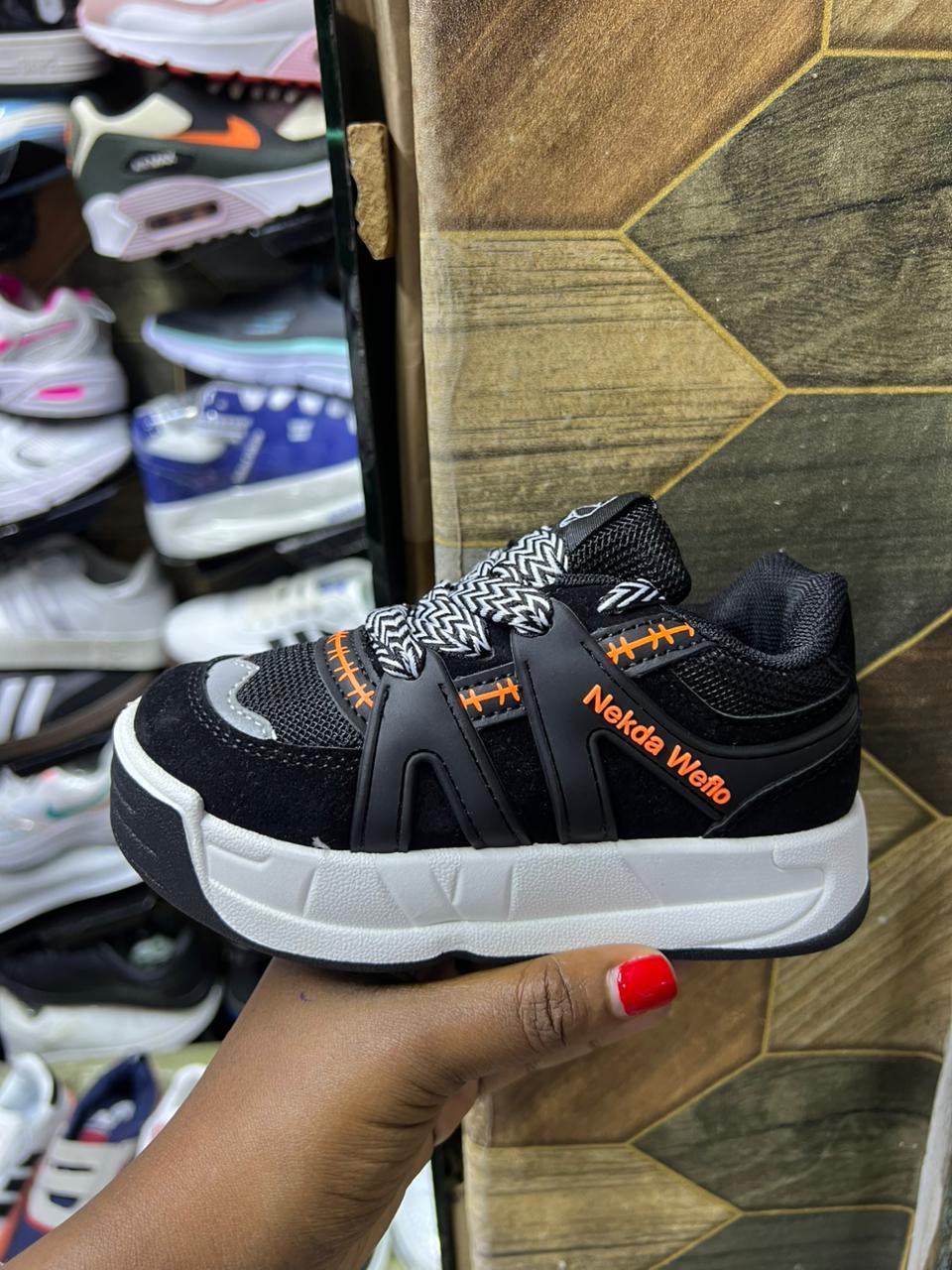 ⚡NAKED WOLFE KIDS / BABY HIGH QUALITY💯ORIGINAL/LATEST NEW ARRIVAL KIDS NAKED WOFE SNEAKERS❤‍🔥UNISEX BABY DOUBLE SOLE SNEAKERS CLASSIC ONE MATCHING ALL OUT FITS 🔥VERY CUTE AS IN PICTURE🥰😘