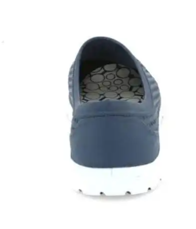 Bata rubber sandak closed shoes .breathable sandals for all occasions