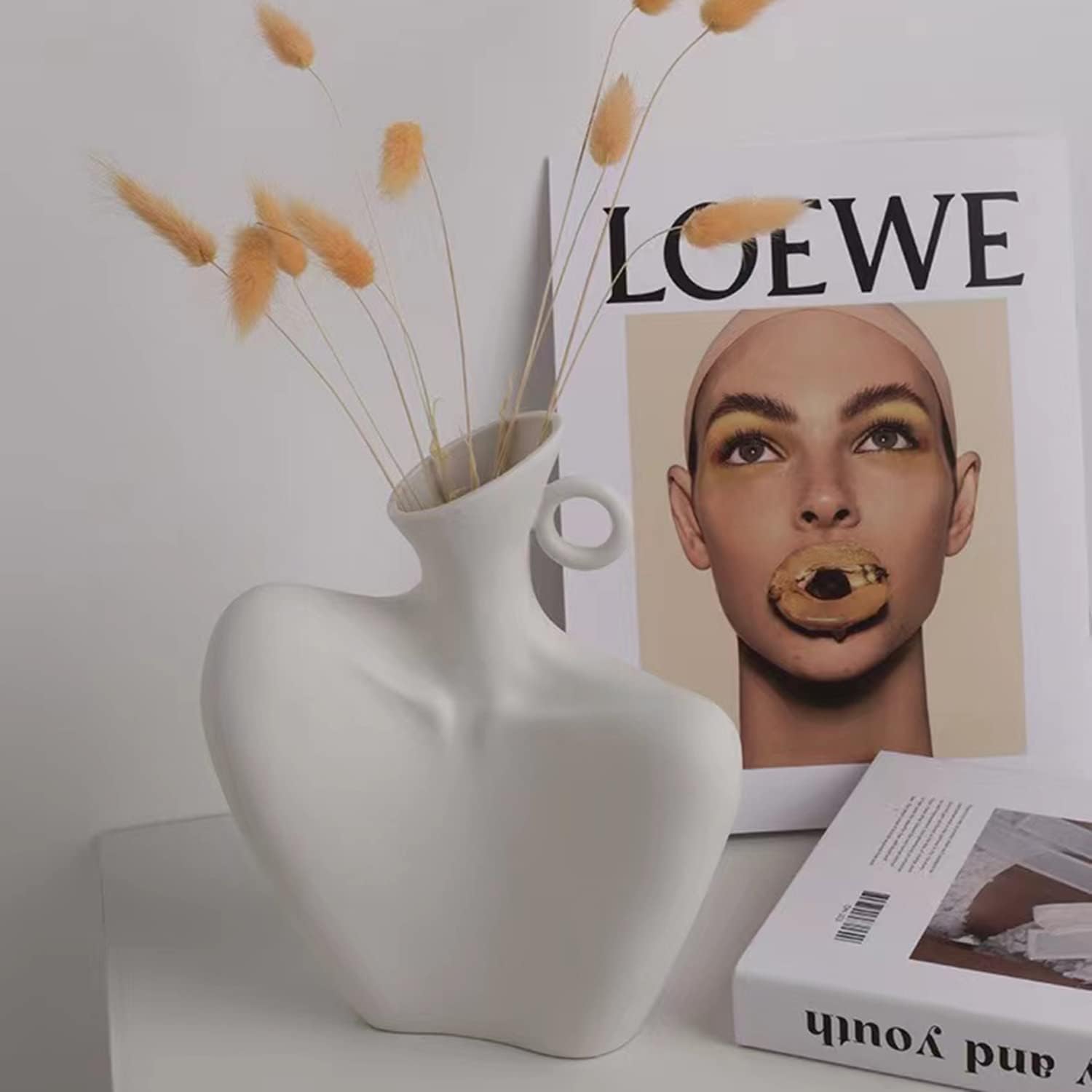 Creative human collarbone ceramic vase