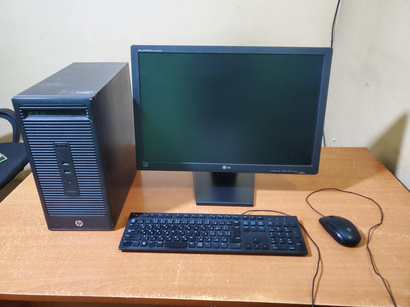 🟡 LG Flatron W2242PE 22-Inch LCD Monitor Combo + TV Guard + Power Cable + VGA – Refurbished Widescreen Monitor, 1680x1050, 5ms, VGA & DVI Input