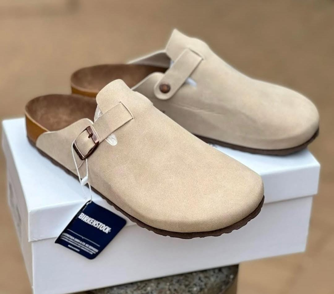 Birkenstock-Style Clogs – Premium Comfort Footwear for Men | Sizes 40–44 | Classic Colors | Quality Branding