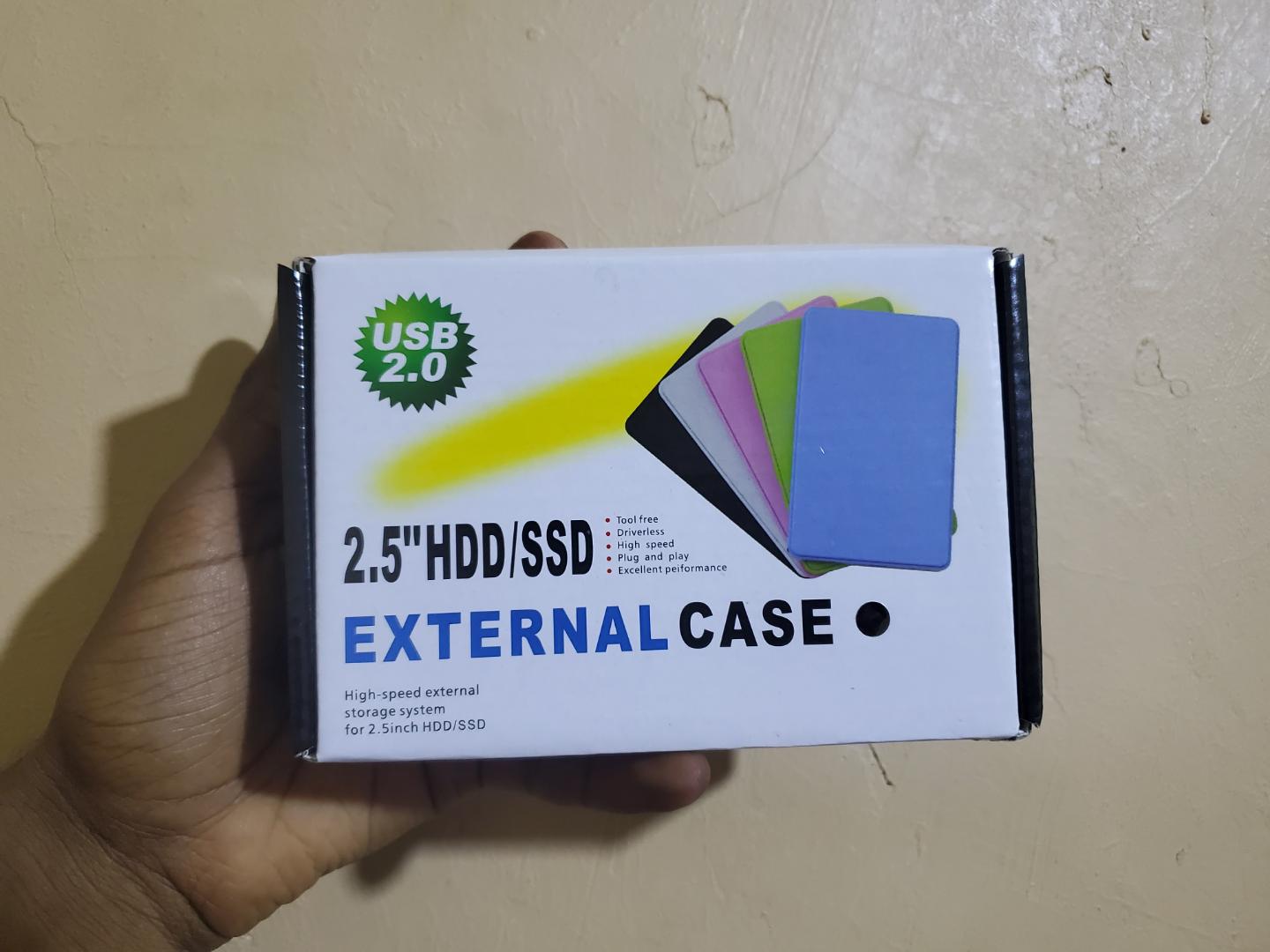 2.5" HDD/SSD External Case – Tool-Free USB Enclosure for SATA Drives | Plug & Play 💻 Plug & Play | 🔁 Reuse Old Drives | 🧳 Portable & Travel-Friendly – Ksh 599