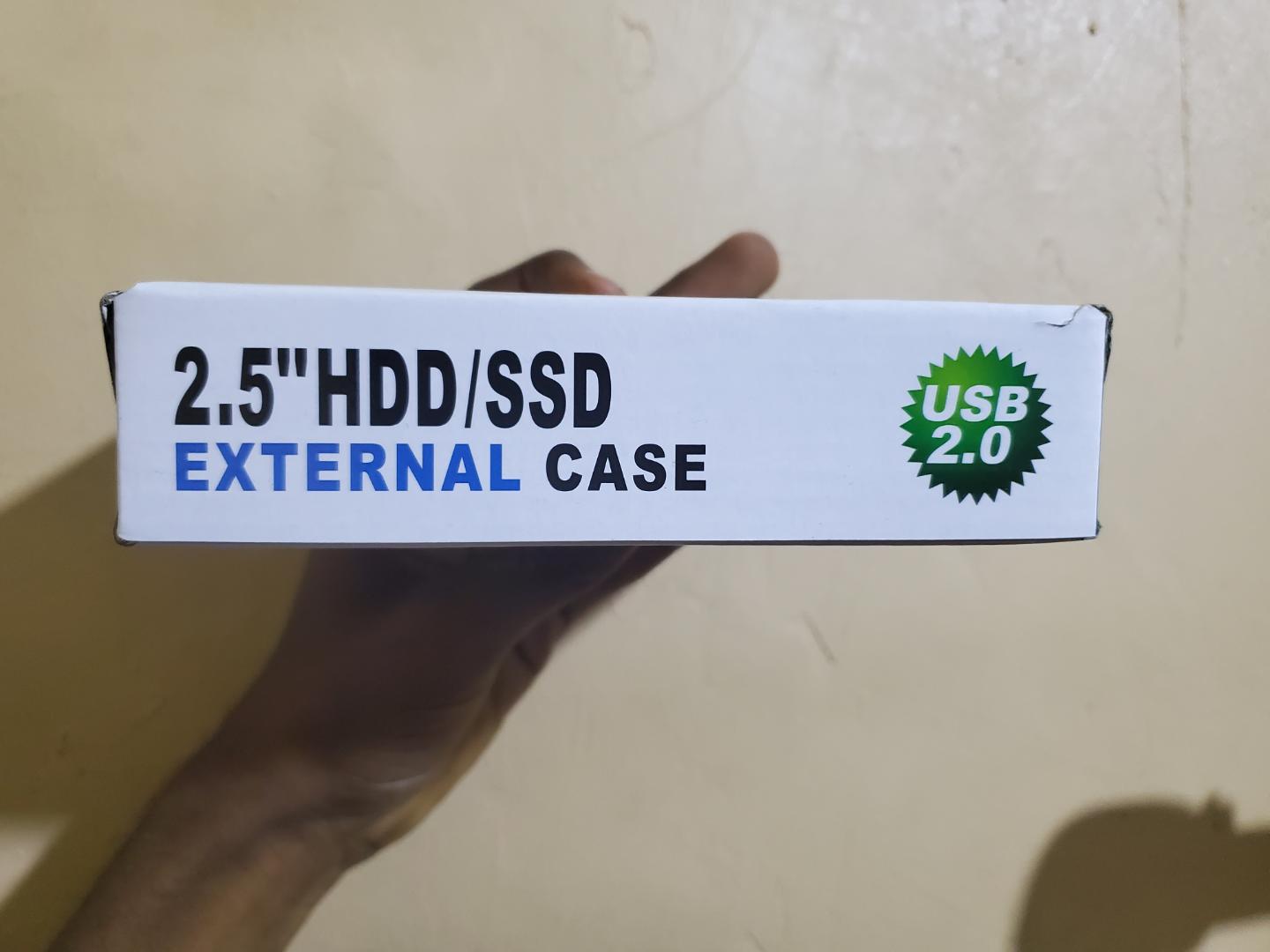 2.5" HDD/SSD External Case – Tool-Free USB Enclosure for SATA Drives | Plug & Play 💻 Plug & Play | 🔁 Reuse Old Drives | 🧳 Portable & Travel-Friendly – Ksh 599
