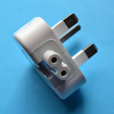 Apple 3-Pin Plug Adapter – UK Style Wall Connector for MacBook Chargers | Compatible with MagSafe & USB-C Bricks – Ksh 999