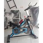 Stainless steel Exercise Spinning Bike, 350lbs (160Kg) Weight Heavy duty Capacity, Low noise, For fitness courses for weight Loss