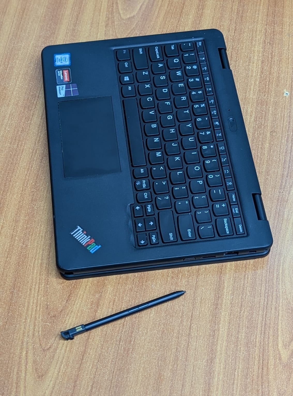 LENONO YOGA 11E G6 X360 INTEL CORE i5 8TH GEN 8GB RAM AND 256 GB SSD (BOXED)