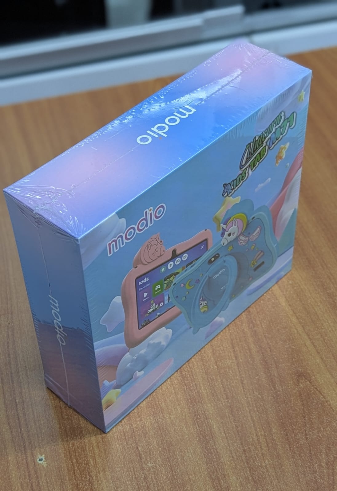 MODIO M71  KIDS TABLETS 6GB RAM 128GB SSD WITH WIFI CONECTIVITY