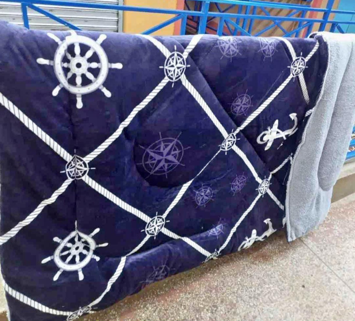 Single Woolen Duvet | Size 6'6 | Warm, Soft & Lightweight | Comforter for Cold Nights | 1 Piece