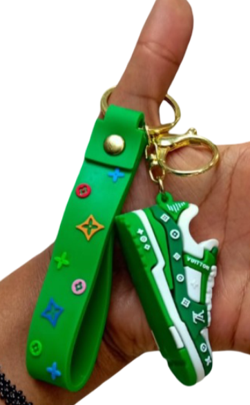 Cartoon Simulation 3D Basketball Shoes Keyholder Bag Hanging Doll Machine Pendant Key Ring Fashion Shoe Key Chain