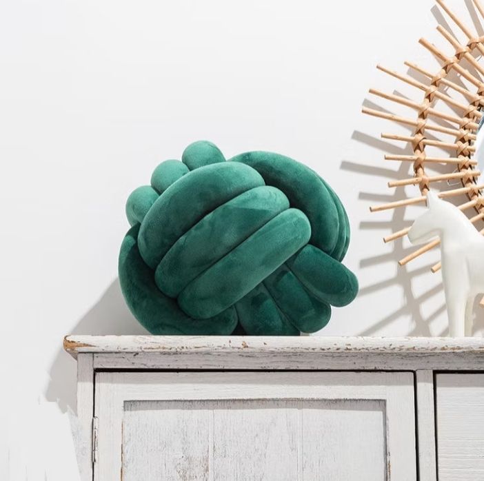 Knotted Ball Pillow for Home Decoration Lamb Plush Pillow Sofa Pillow Cushion Soft Plush Nordic Knot Pillow – Handmade & Cozy