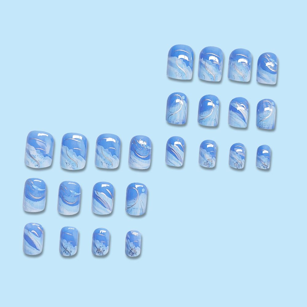 Fresh and elegant blue and white gradient wearable nail stickers, finished product, European-style fake nail stickers