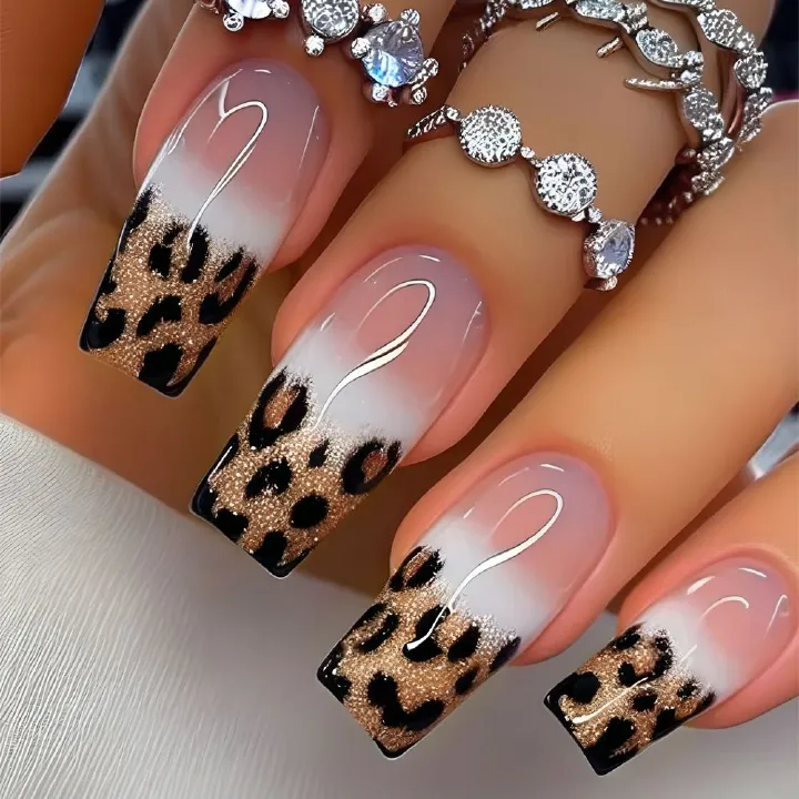 Hot-selling jadeite leopard print French-style manicure. White nail stickers with glitter finish. Wearable nail art nail decals.