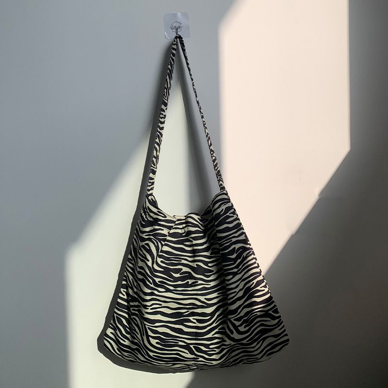 55 styles of canvas bags, leopard print floral fabric bags, daisy spring and summer student bags, blooming single-shoulder bags, teenage girls' bags