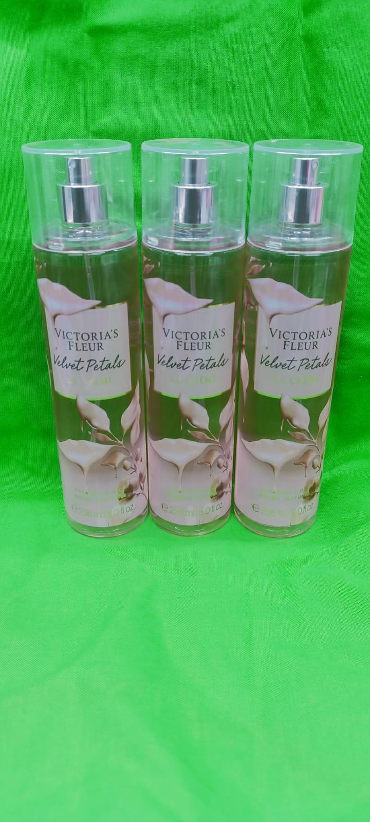🌸 What People Say:

⏳ Performance & Wear Experience:

👍 Recommended For:

💭 Pro Tips:

In short:
Velvet Petals is a delicate, almond‑enhanced floral mist—clean, cozy, subtly sweet—perfect if you wa