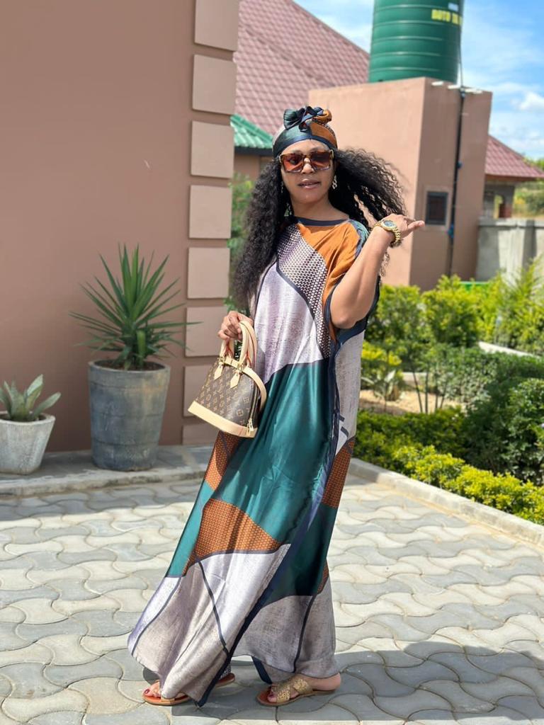 TRENDY FLOWER Ladies Silk Dera Dress – Elegant & Comfortable With Head Wrap/Scarf