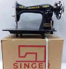 Singer Classic Manual Sewing Machine with Hand Wheel, Durable Heavy-Duty Tailoring Machine Head for Home & Professional Use, Straight Stitch Mechanical Sewing Machine for Fabrics & Repairs
