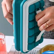 Portable Leakable Ice Cube Mold, 36-Slot Silicone Ice Tray for Easy Ice Making, Durable, Flexible, and Spill-Free for Home, Kitchen, and Outdoor Use
