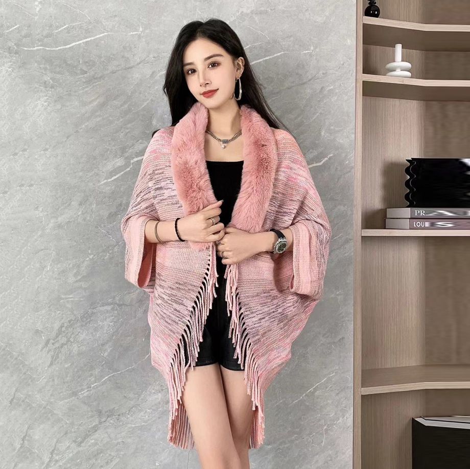 Fashionable shawl cloak jacket for women, fashionable and luxurious, loose fit, new fur collar knitted scarf